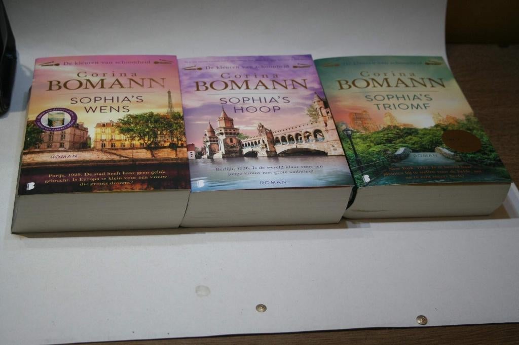 Corina Bomann Trilogie Sophia's wens,  Hoop & Triompf TOP, Verzenden, Zo goed als nieuw, Populaire fictie