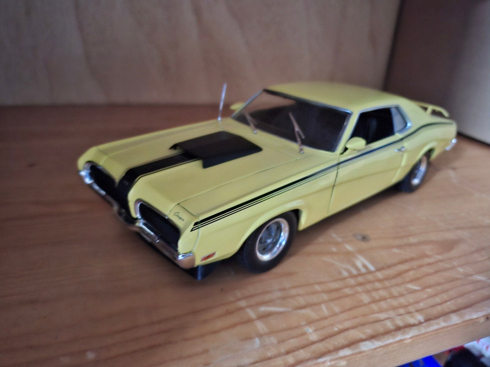 Welly 1:18 Mercury Cougar 1970 Eliminator - Geen doos, Hobby en Vrije tijd, Modelauto's | 1:18, Ophalen of Verzenden, Gebruikt