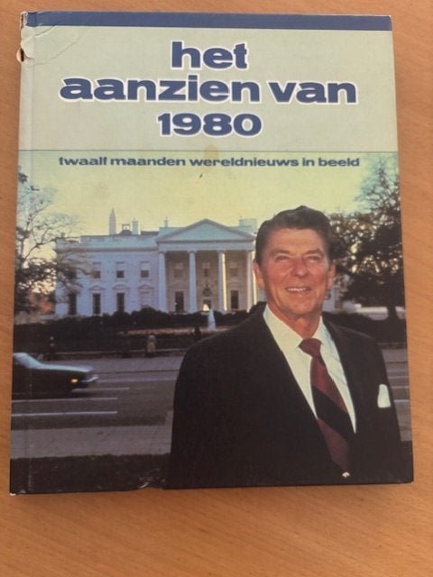 Het aanzien van 1980, Boeken, Overige gebieden, Ophalen of Verzenden, 20e eeuw of later, Gelezen
