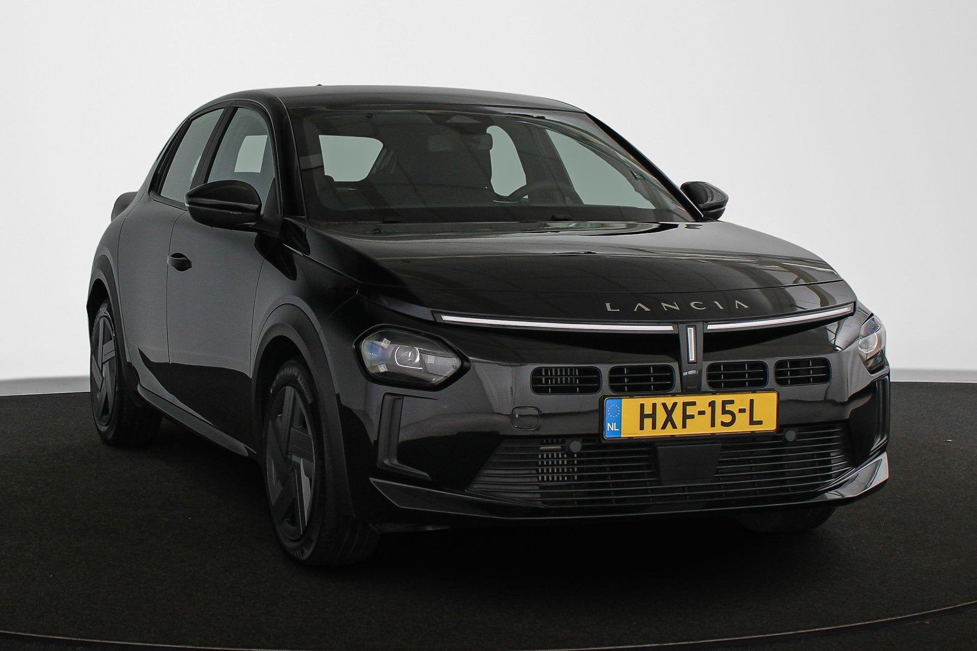 Lancia Ypsilon 1.2 Turbo Hybrid 110pk Apple CarPlay Cruise C, Auto's, Stof, Gebruikt, Euro 6, 1199 cc