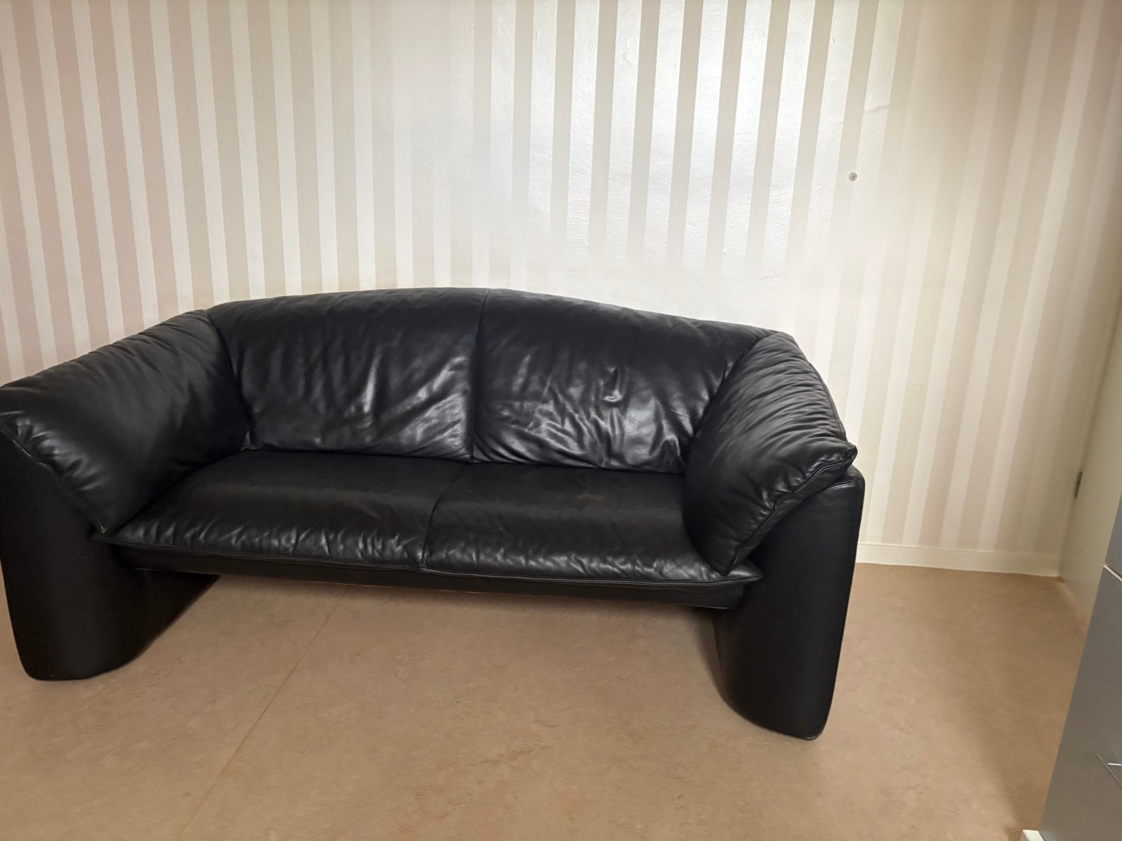 Leolux leren tweezits bank, Ophalen, Gebruikt, 150 tot 200 cm, Tweepersoons