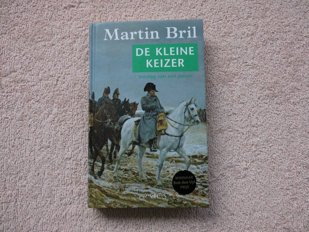 Martin Bril - De Kleine Keizer (Hardcover), Europa, Ophalen of Verzenden, Zo goed als nieuw, Martin Bril