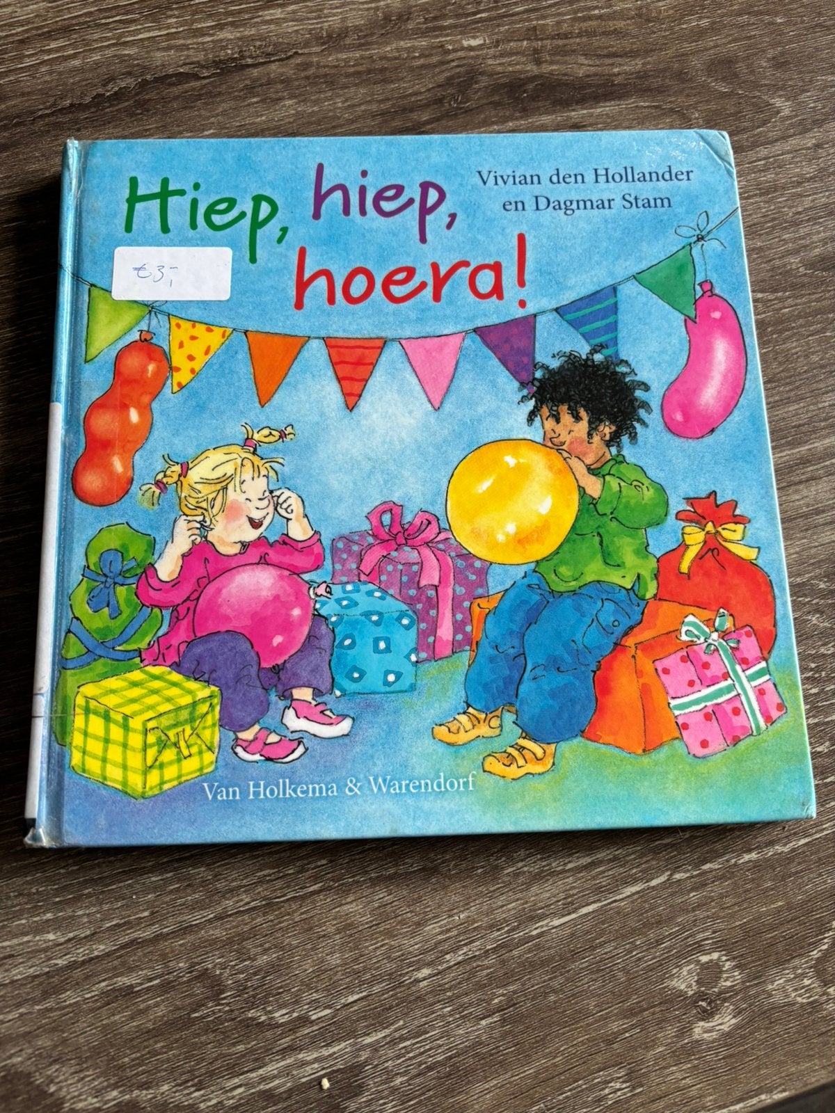 Hiep hiep hoera!, Ophalen of Verzenden, Zo goed als nieuw