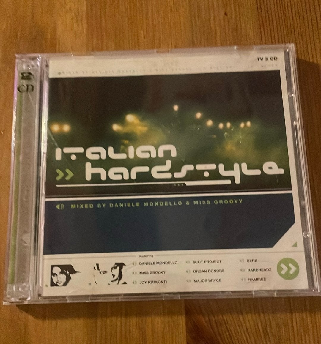 Italian hardstyle, Cd's en Dvd's, Ophalen of Verzenden, Zo goed als nieuw, Techno of Trance