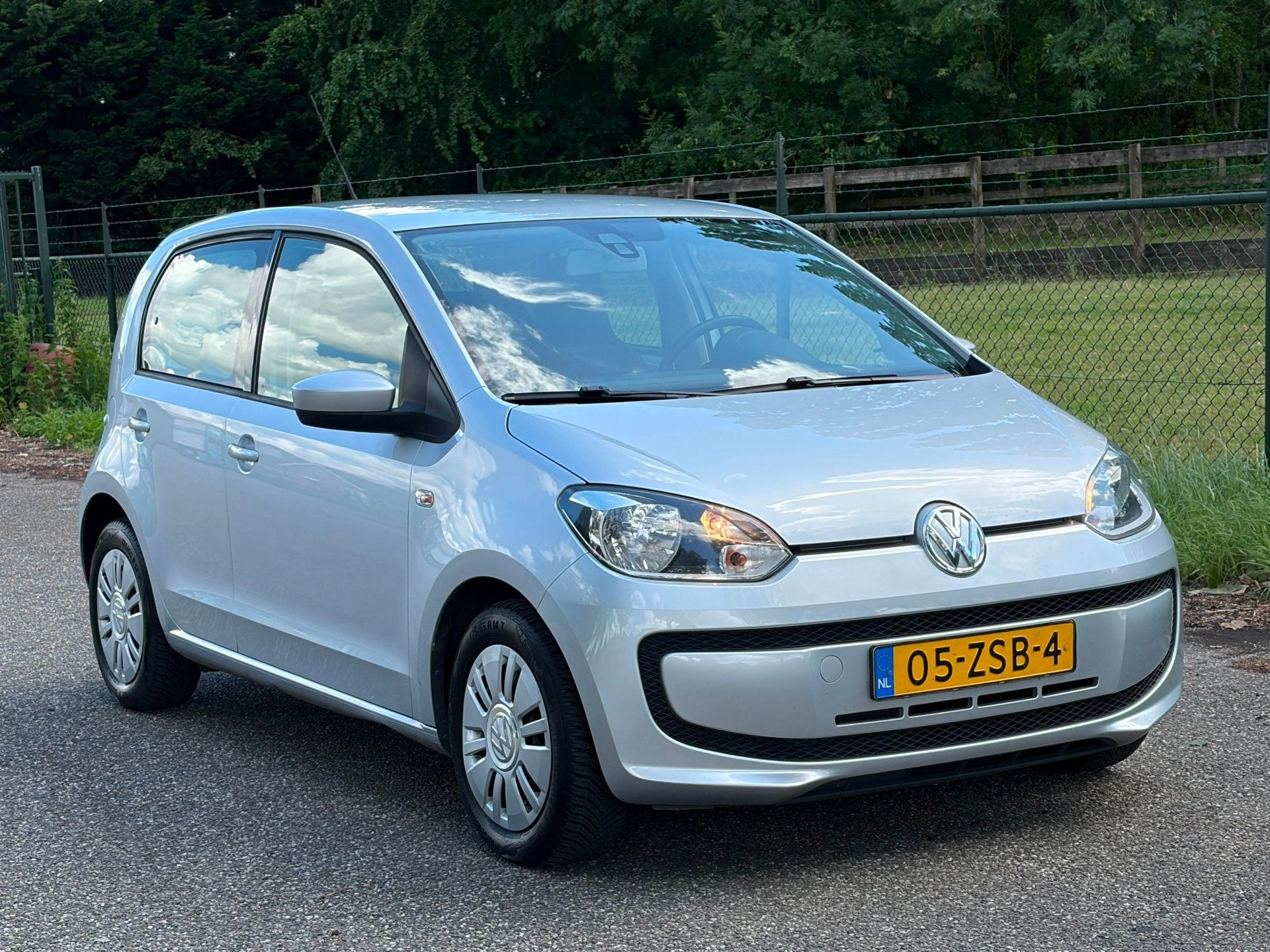 Volkswagen Up! 1.0 move up! BlueMotion /Airco/5-deurs/, Auto's, Voorwielaandrijving, Euro 5, Gebruikt, Up!