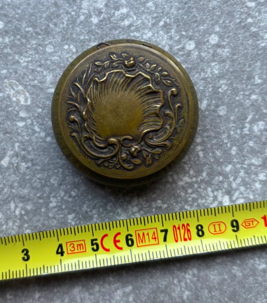 Brocante metalen (pillen) doosje met spiegel, Antiek en Kunst, Verzenden