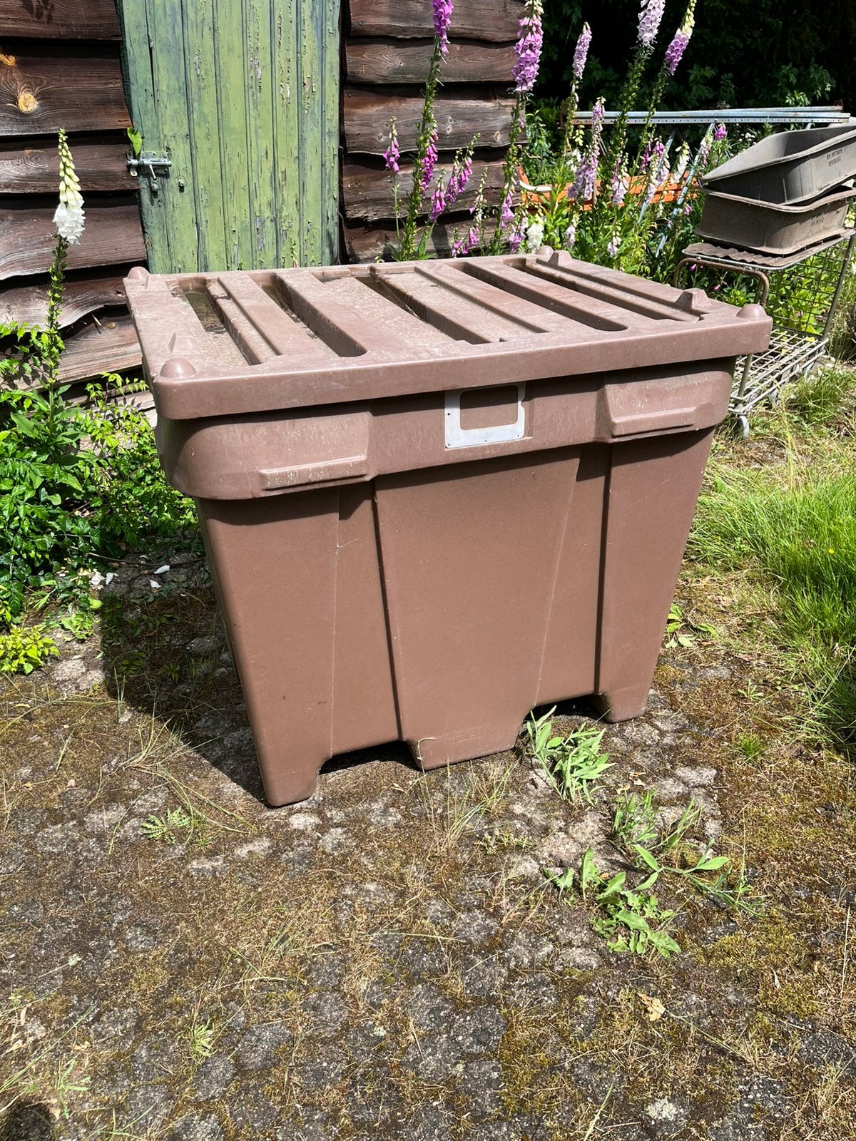Opslagbox met deksel ,ongeveer 1000 liter, Ophalen, Gebruikt, 100 cm of meer, 60 cm of meer