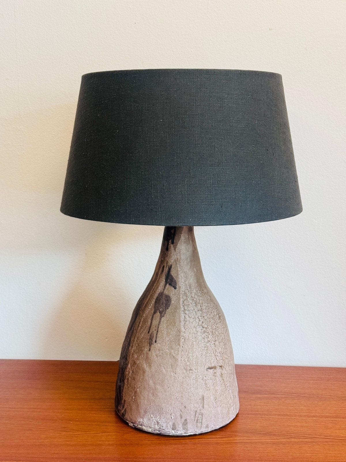 Vintage brutalist unieke keramiek tafellamp, Huis en Inrichting, Vintage, Keramiek, Zo goed als nieuw, X