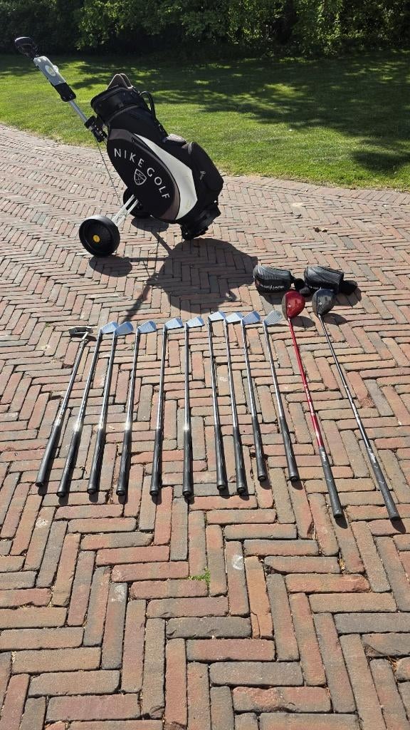 Luxe en complete Nike golfset met trolley, Ophalen, Gebruikt, Set, Overige merken
