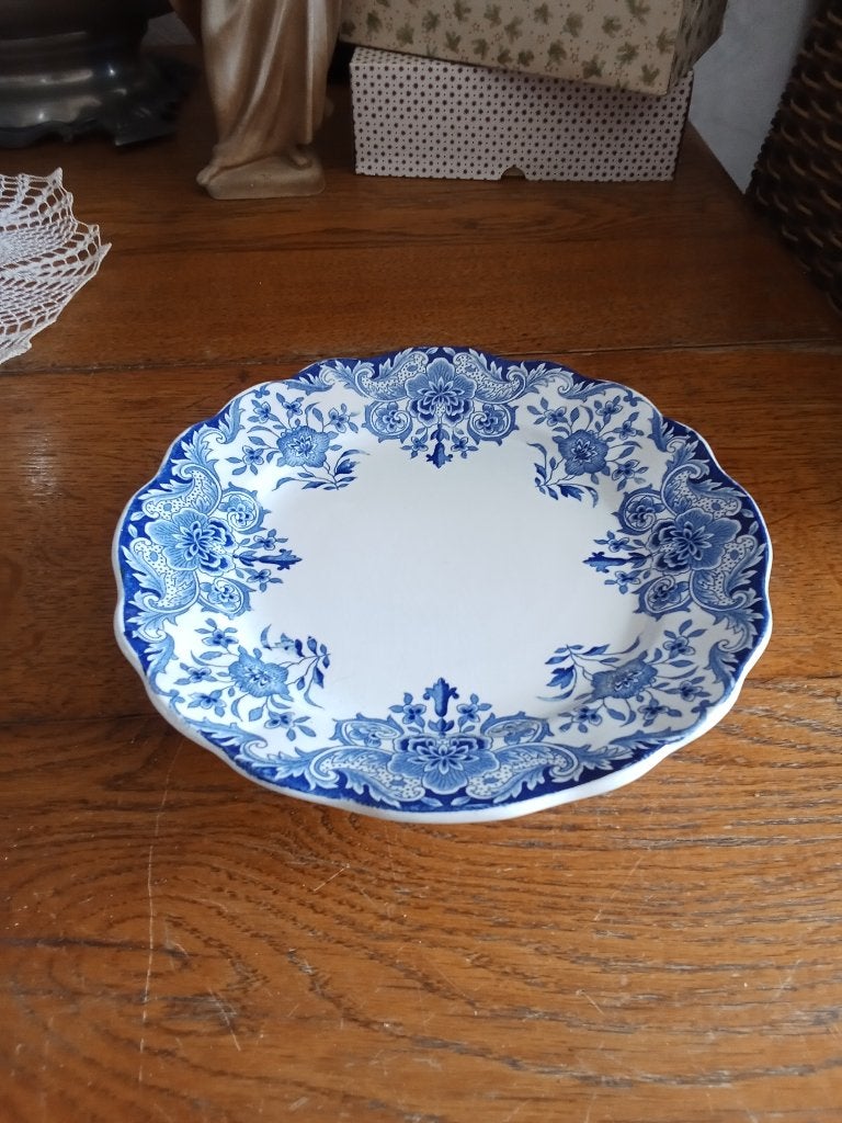 presenteerschaaltje op voetje B.F.K. Dordrecht, Ophalen of Verzenden