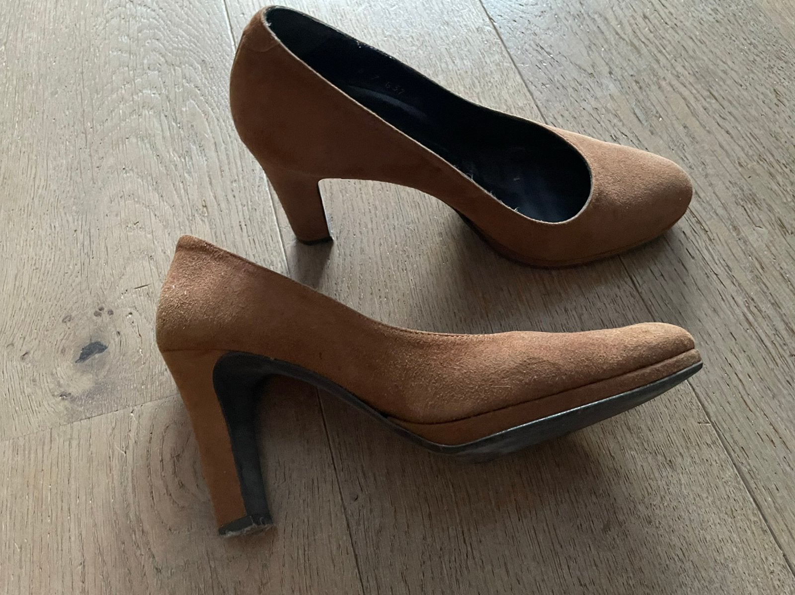 Pumps cognac maat 37 Olav, Kleding | Dames, Schoenen, Ophalen of Verzenden, Zo goed als nieuw, Bruin