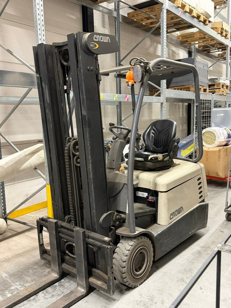 CROWN HEFTRUCK 1.6-TONS TRIPLO + SIDESHIFT, Zakelijke goederen, Ophalen, Heftruck, 1000 tot 2000 kg, Crown