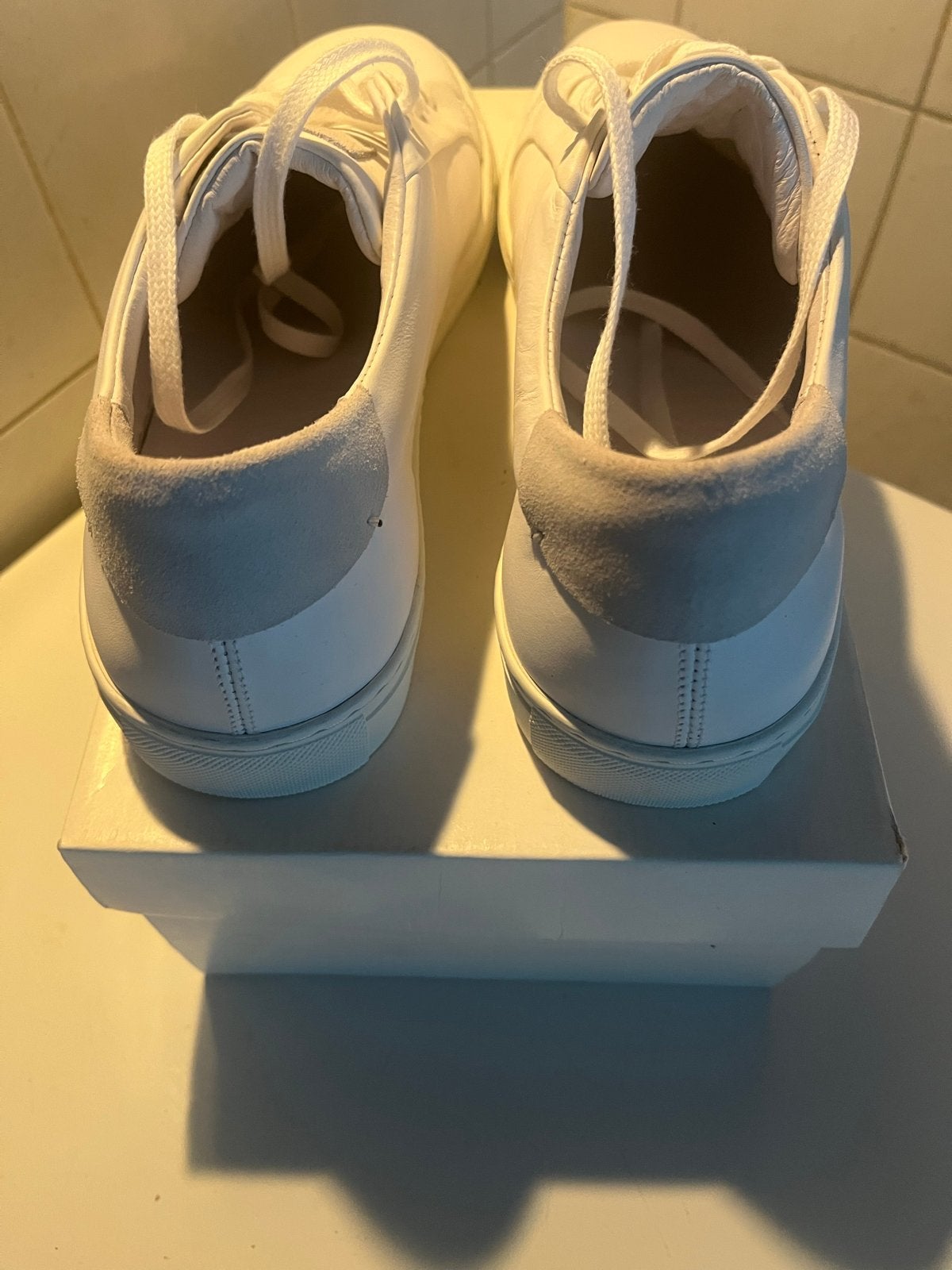 NIEUW Bardolinos Witte Sneakers - Maat 44, Kleding | Heren, Schoenen, Ophalen of Verzenden, Nieuw, Wit, Sneakers of Gympen
