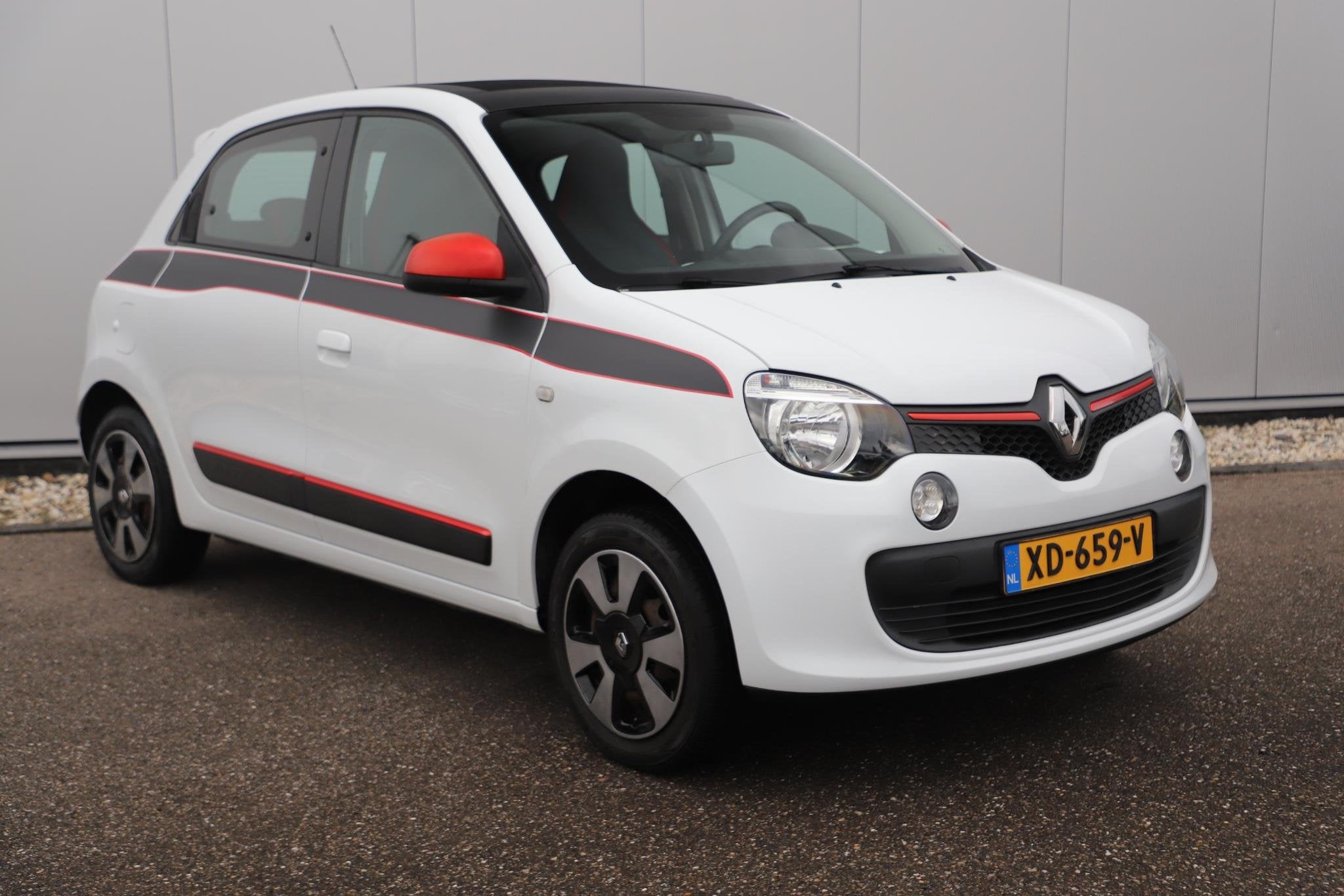 Renault Twingo 1.0 SCe Collection Schuifdak Radio Bluetooth, Auto's, 21 km/l, 839 kg, Gebruikt, Euro 6