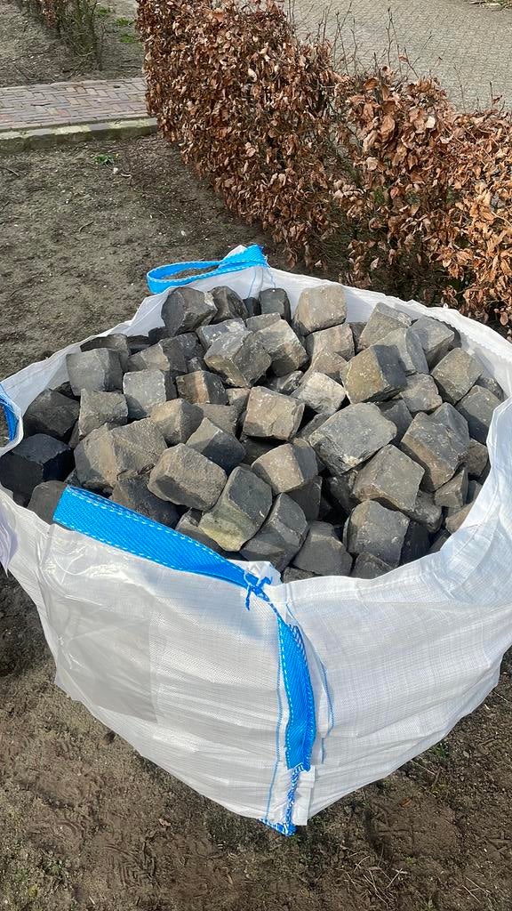 Kinderkoppen kasseien natuursteen, Tuin en Terras, Tegels en Klinkers, Ophalen, Zo goed als nieuw, Natuursteen, Overige typen