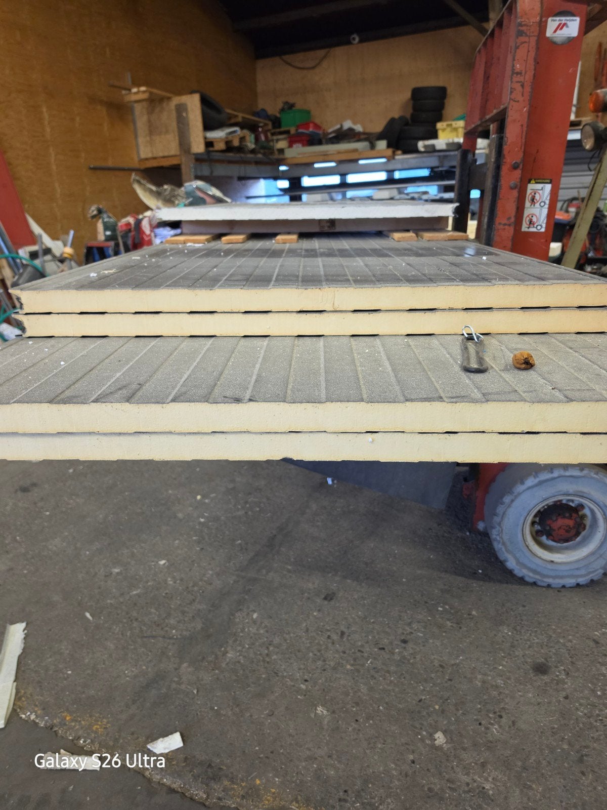 Sandwichpanelen 4 cm dik - Diverse lengtes, Ophalen, Gebruikt