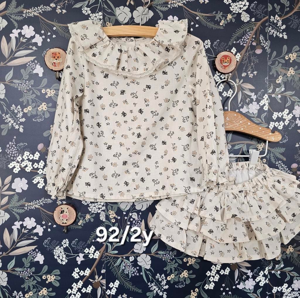Nieuw setje bloes en bloomer met bloemenprint, Ophalen of Verzenden, Nieuw, Onbekend, Meisje