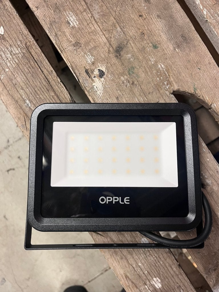OPPLE LED Floodlight schijnwerper – 20W – Zwart – Nieuw, Kunststof, Minder dan 50 watt, Overige typen, Nieuw