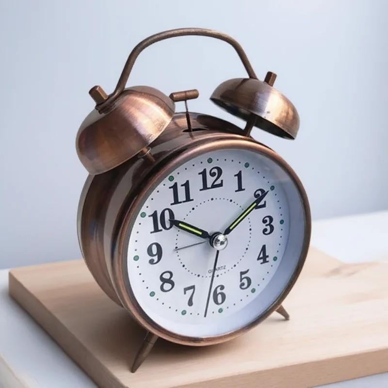 Vintage metalen wekker met dubbele bel en backlight (16.5cm)