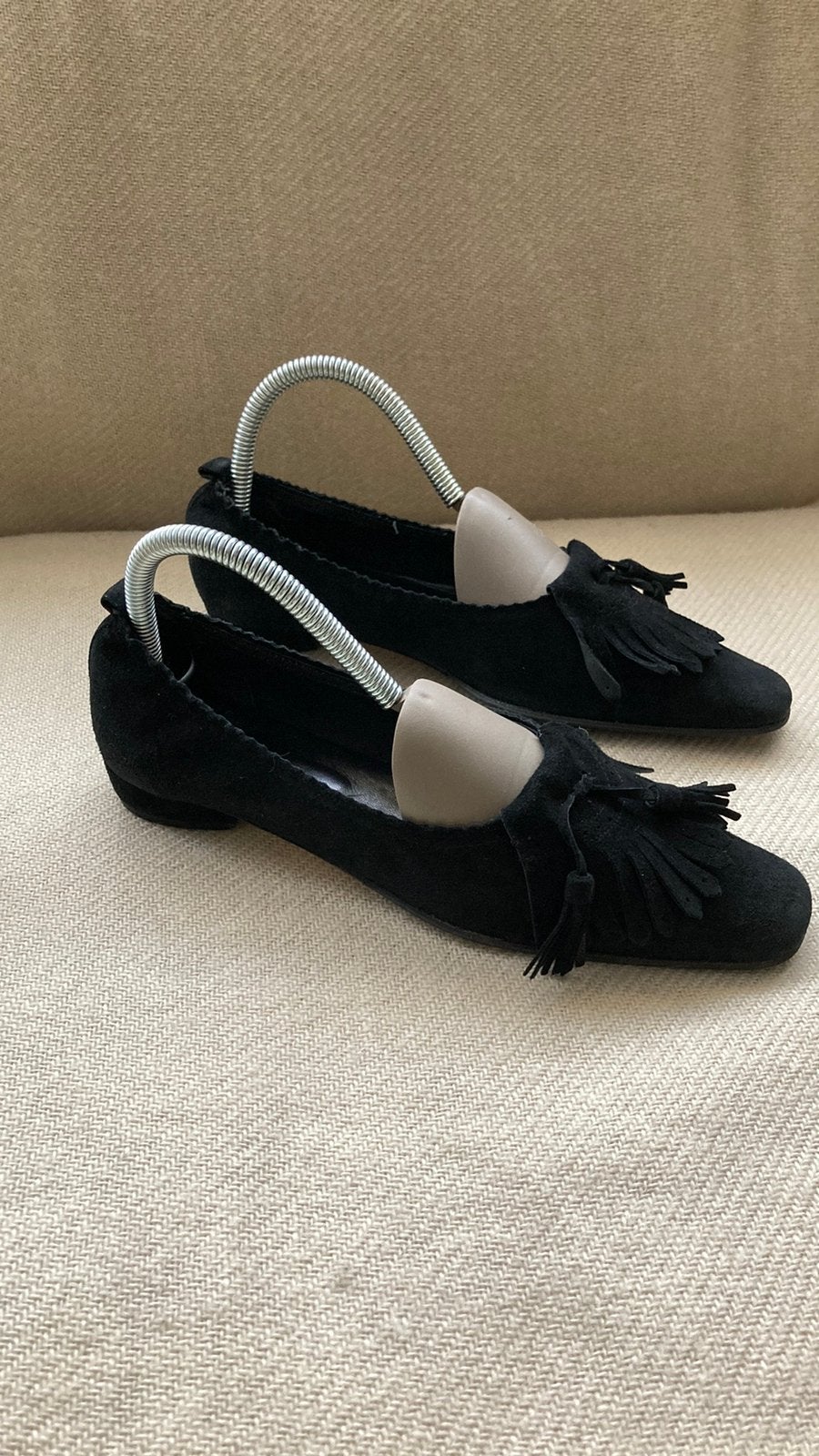 Zwart suède ‘Fringe’ loafers van BITTER  mt 37,5  IZGS, Ophalen of Verzenden, Zo goed als nieuw, Instappers, Zwart