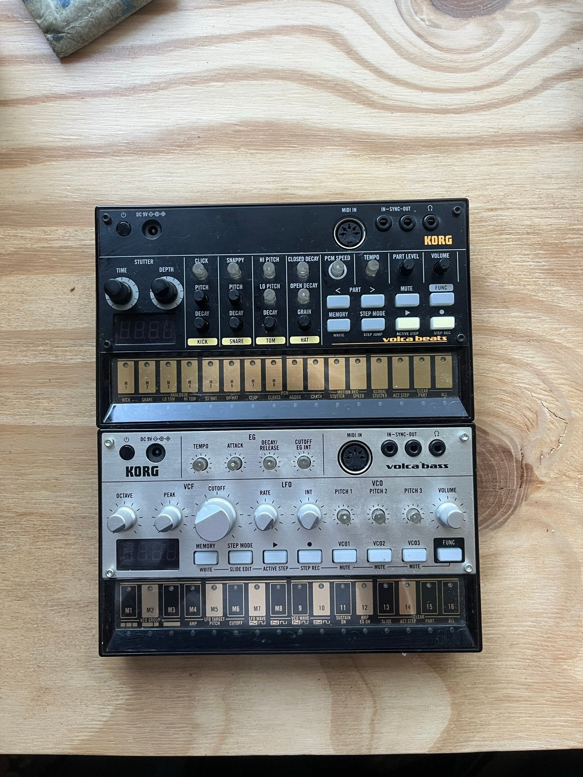 Korg Volca Beats en Korg Volca Bass, Ophalen, Korg, Overige aantallen, Zo goed als nieuw