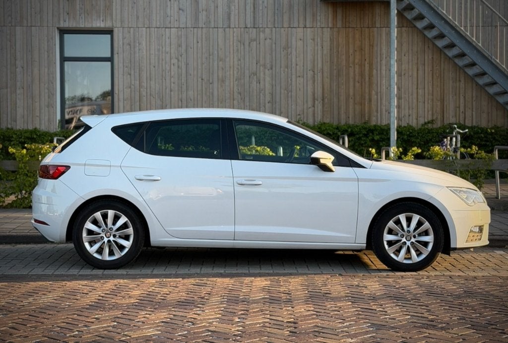 Seat Leon 1.0 TSI Ecomotive, 2017, Orig. NL, CarPlay, Auto's, Voorwielaandrijving, Leon, Origineel Nederlands, Handgeschakeld
