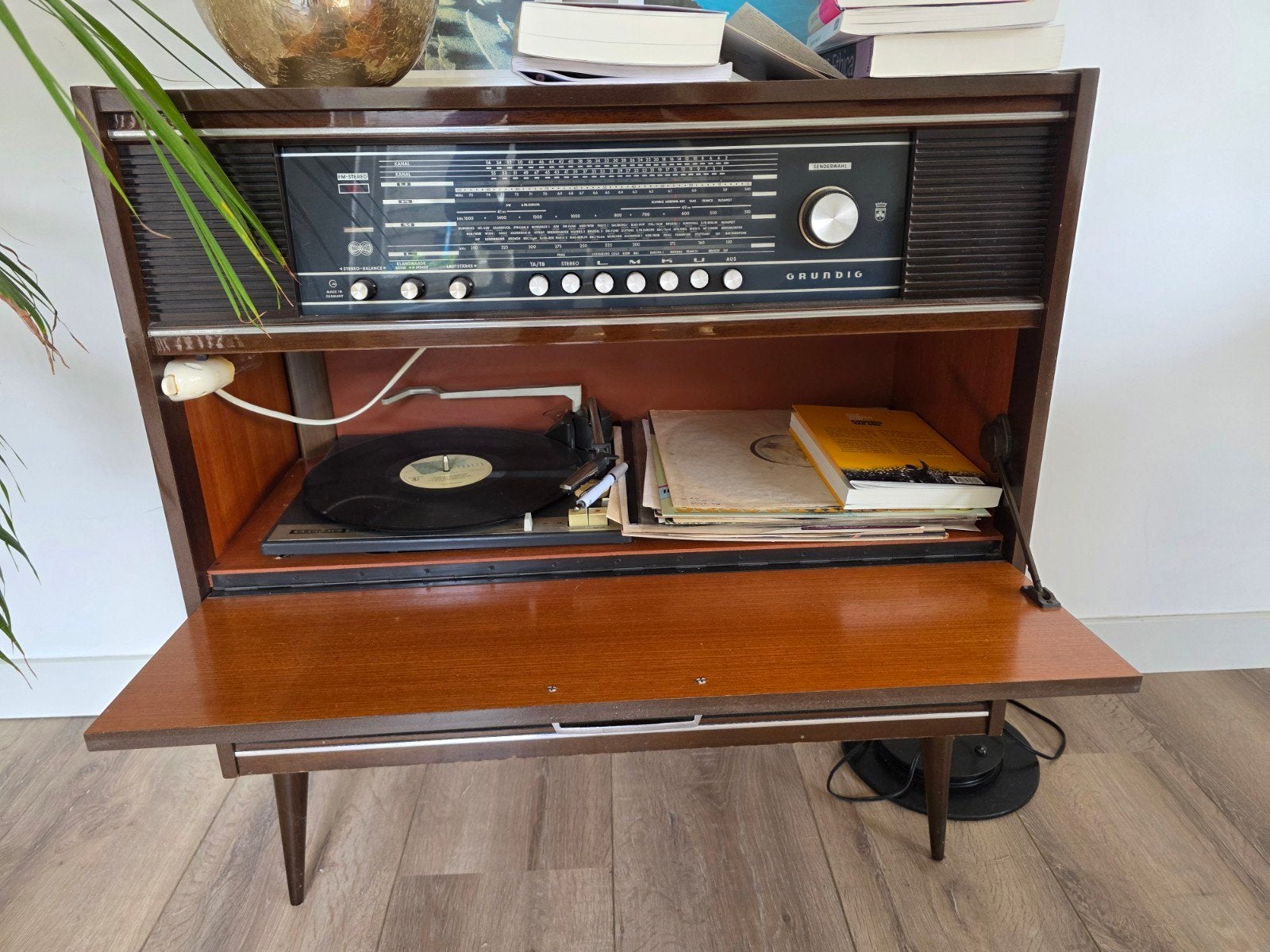 Vintage Grundig Radio-Meubel met Platenspeler, Ophalen of Verzenden