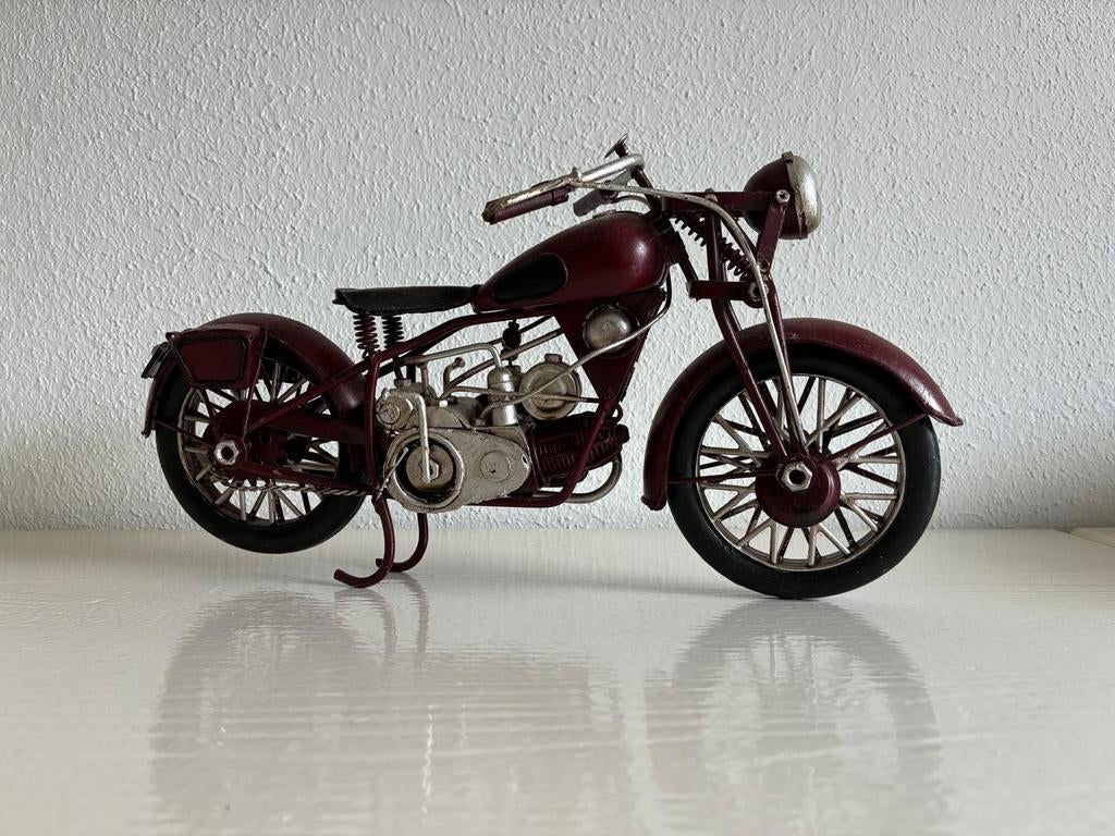 Vintage metal motorfiets model - Decoratie, 1:50 of kleiner, Overige typen, Zo goed als nieuw, Ophalen