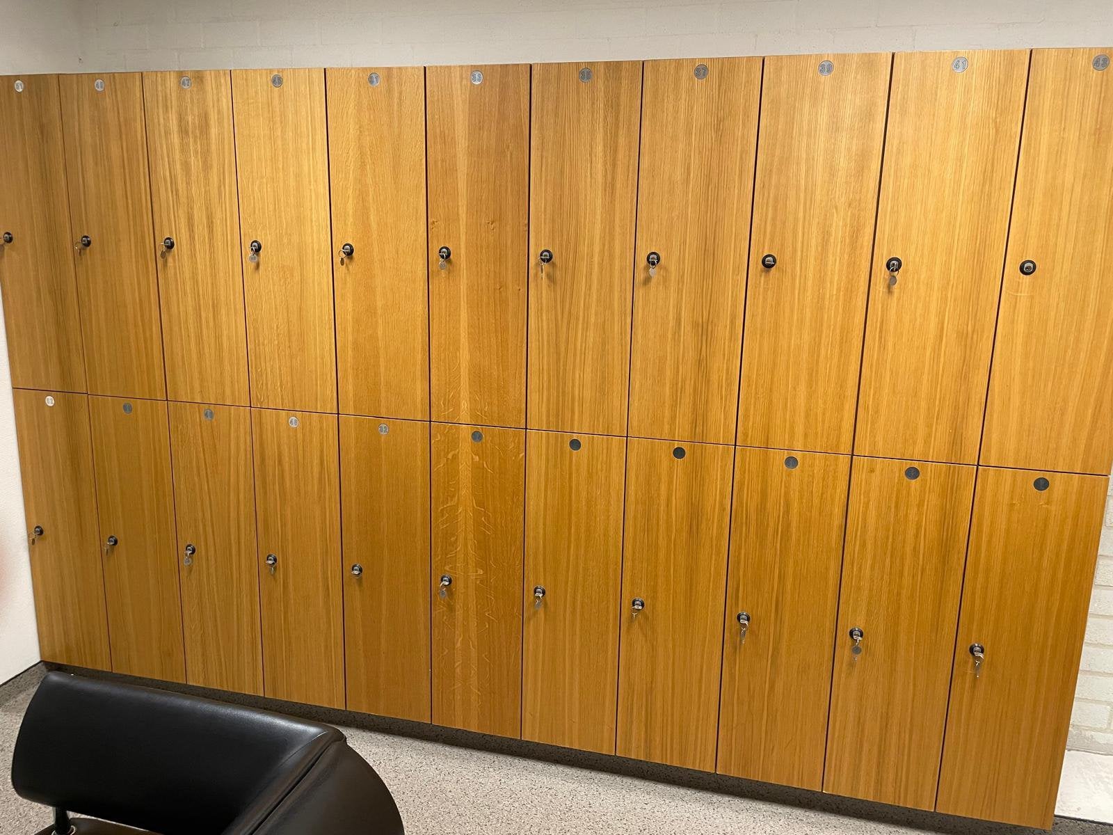 Lockers, Ophalen, Zo goed als nieuw