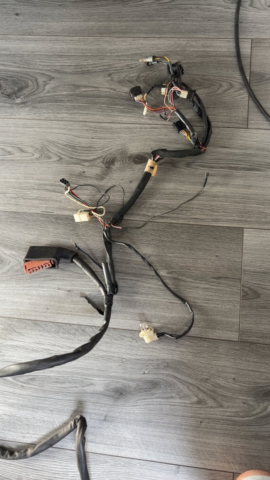 Kabelboom Skipper 125cc met spanningsregelaar en zekeringkas, Motoren, Tuning en Styling, Ophalen of Verzenden