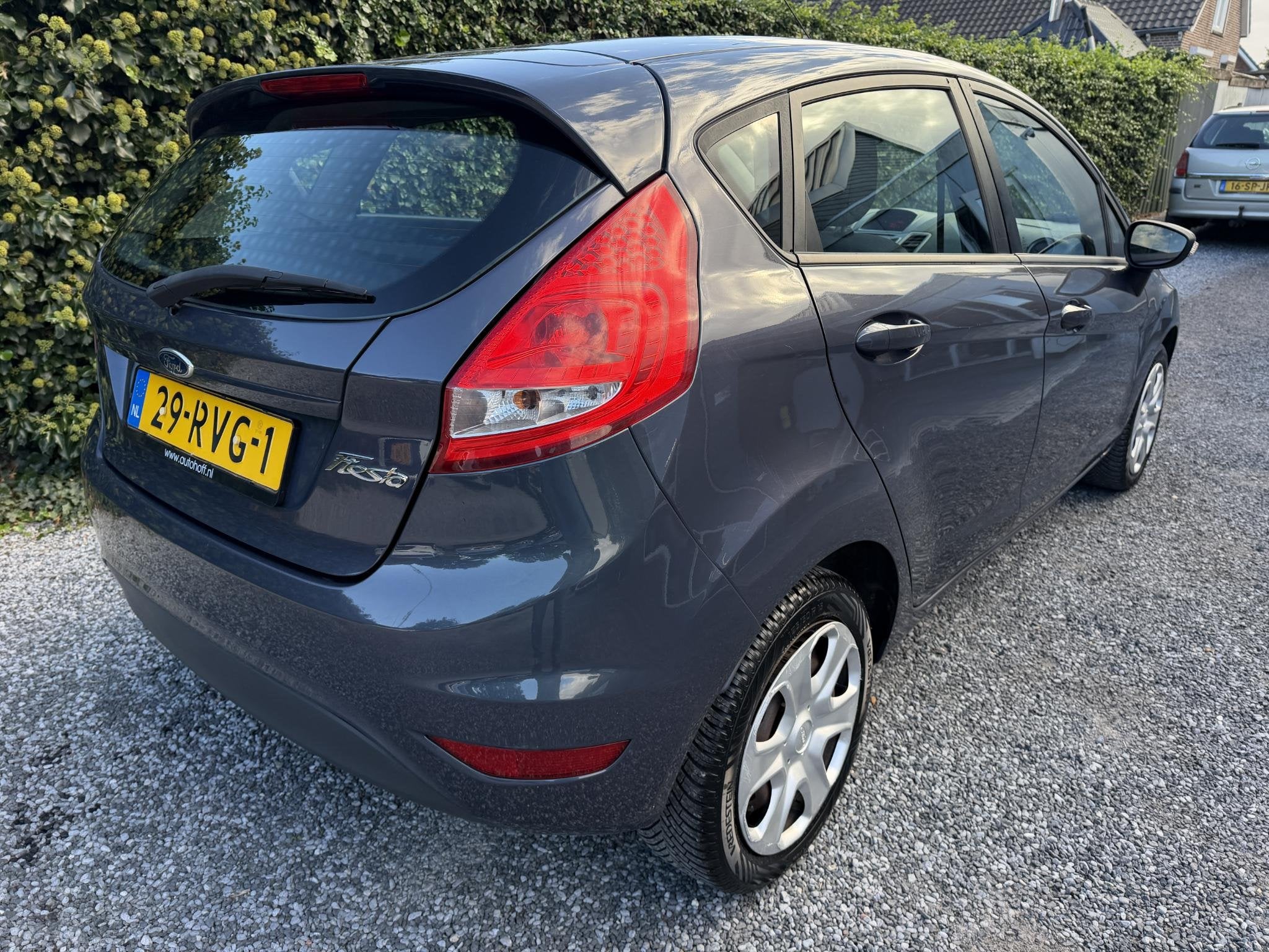 Foto 3 van Ford Fiesta 1.25 Limited | Airco | Elekt. Ramen | 5 Deuren |