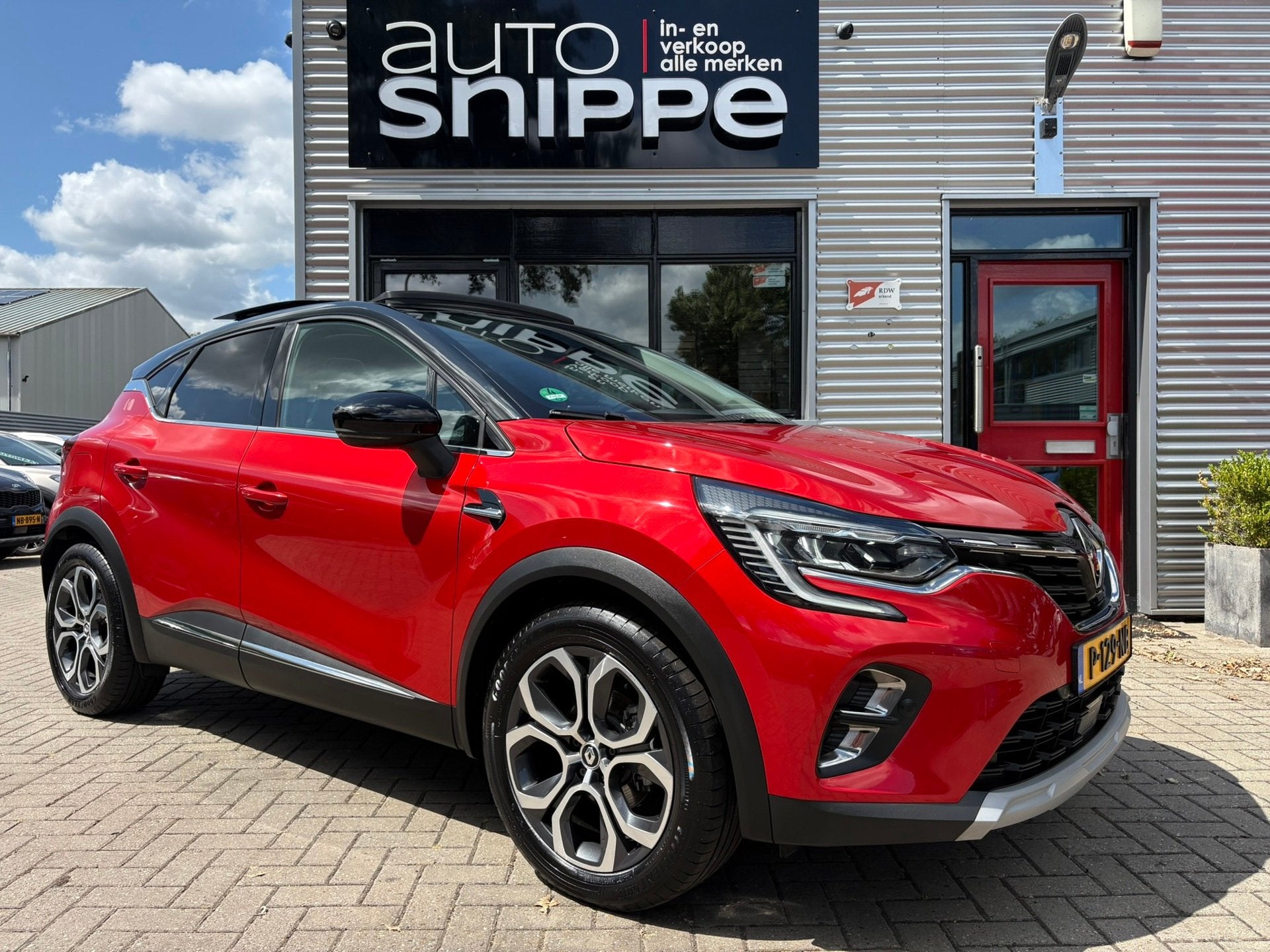 Renault Captur 1.0 TCe 90 Intens -OPEN DAK-STOEL + STUURVERW, Auto's, Voorwielaandrijving, Gebruikt, Automatische klimaatregeling