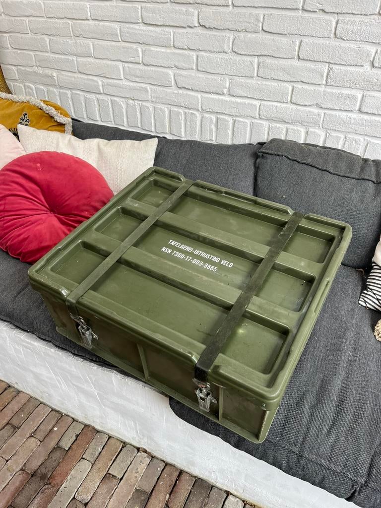 Nederlandse militaire veldkeuken- of eetgerei-opslagkist., Verzamelen, Militaria | Algemeen, Landmacht, Nederland, Ophalen of Verzenden
