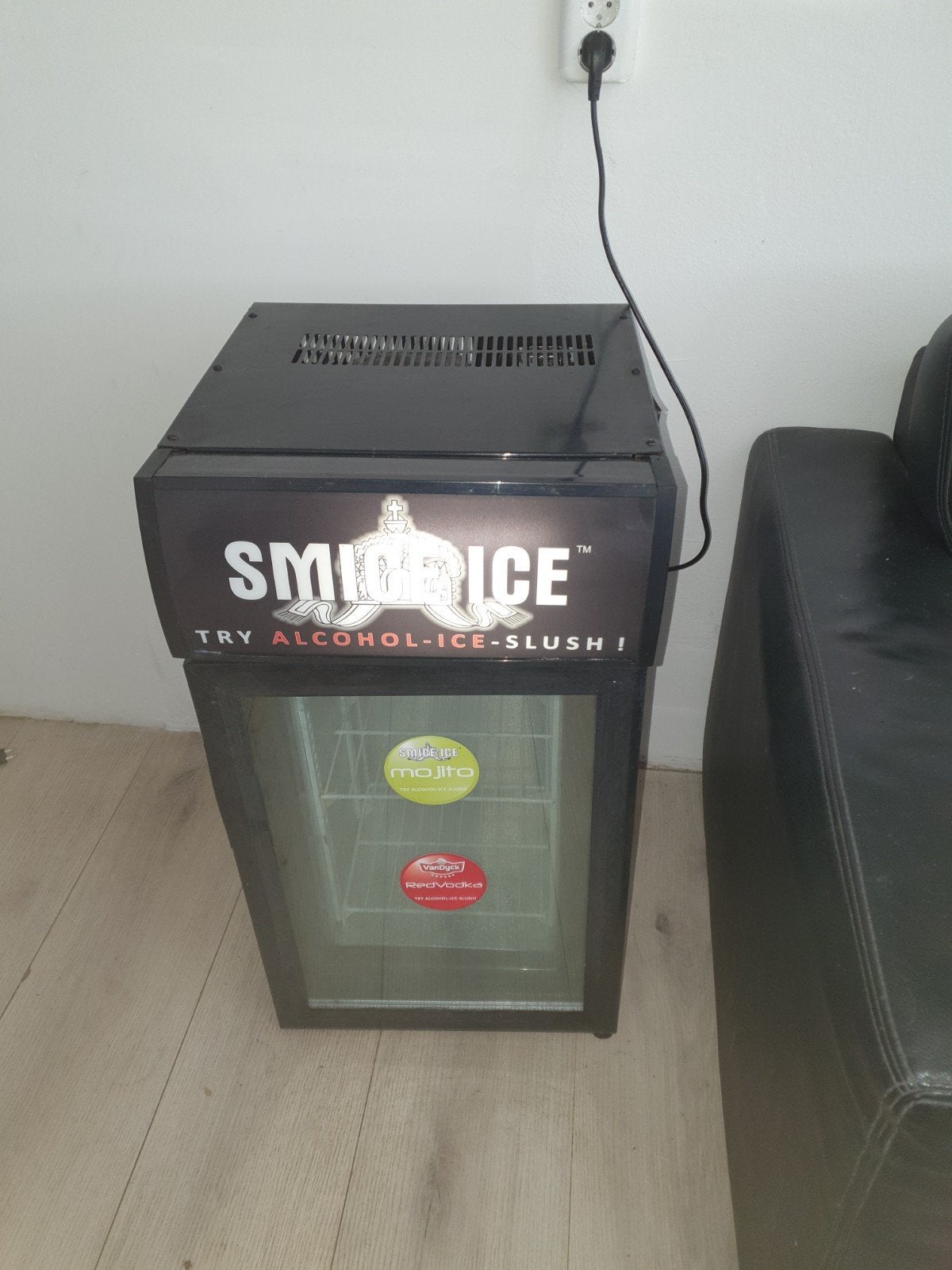 Vintage Smirnoff Koelkast - Perfect voor Horeca/Mancave, Ophalen of Verzenden