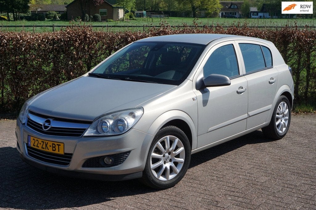 Opel Astra 1.4 Temptation|1e Eigenaar|Airco|Unieke Stand|Nap, Stof, Gebruikt, 4 cilinders, 49 €/maand