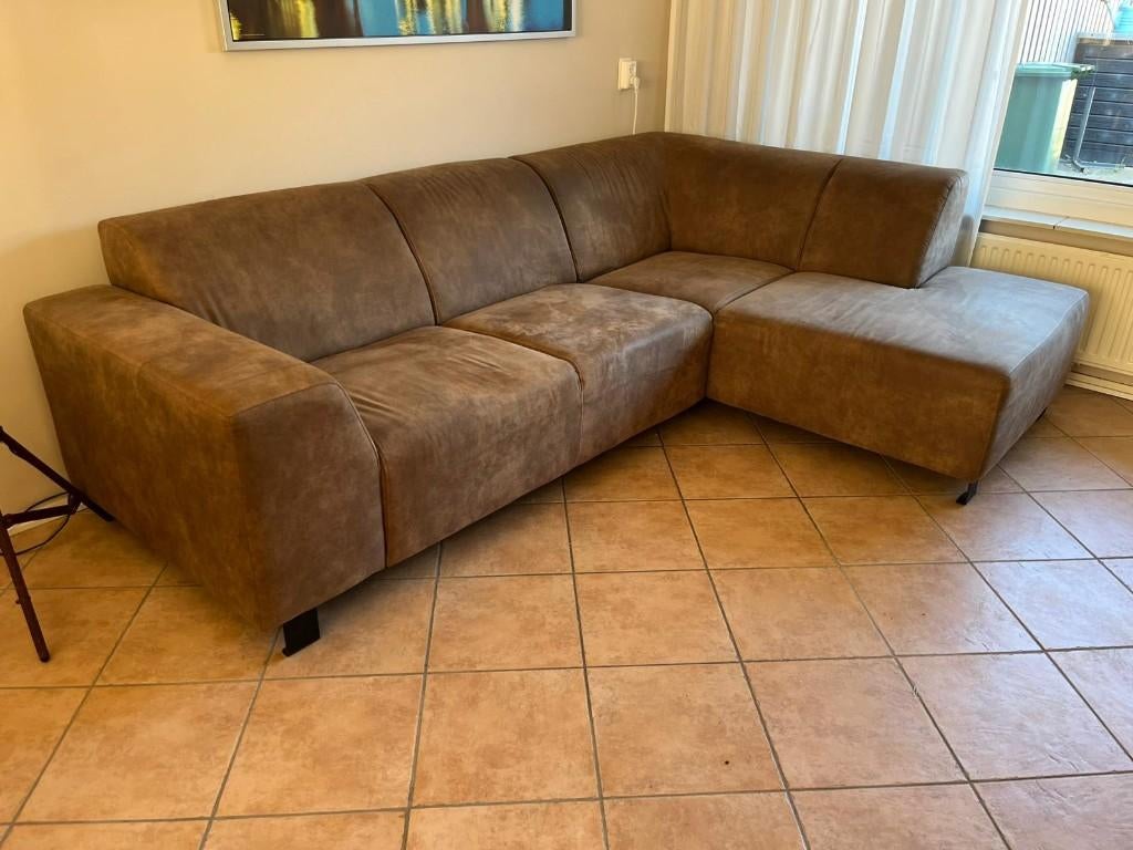 Ruime hoekbank – Bruin microleder/suède look –In goede staat, Ophalen, Overige materialen, 250 tot 300 cm, Gebruikt