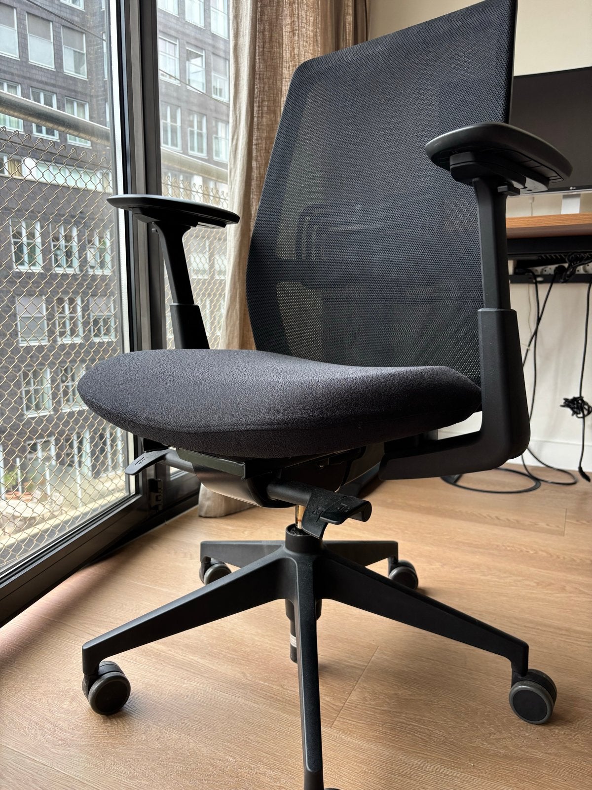 Zwarte Ergonomische Bureaustoel, Ophalen, Zwart, Zo goed als nieuw, Bureaustoel