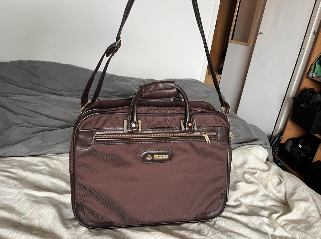 Vintage Samsonite Aktetas / Laptoptas, Gebruikt, Bruin, 17 inch of meer, Aktetas