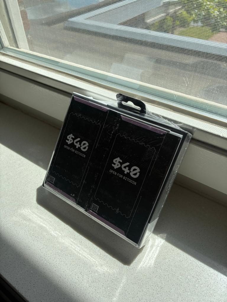 Nieuwe Ledger Stax Crypto Hardware Wallet - Ongeopend, Computers en Software, USB Sticks, Ophalen of Verzenden, Zo goed als nieuw