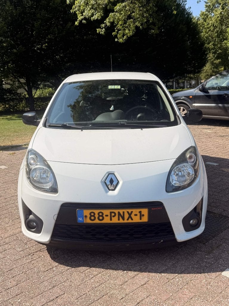 Renault Twingo 1.2 16V Dynamique - 2011 Wit, Auto's, 839 kg, Twingo, 4 cilinders, 4 stoelen