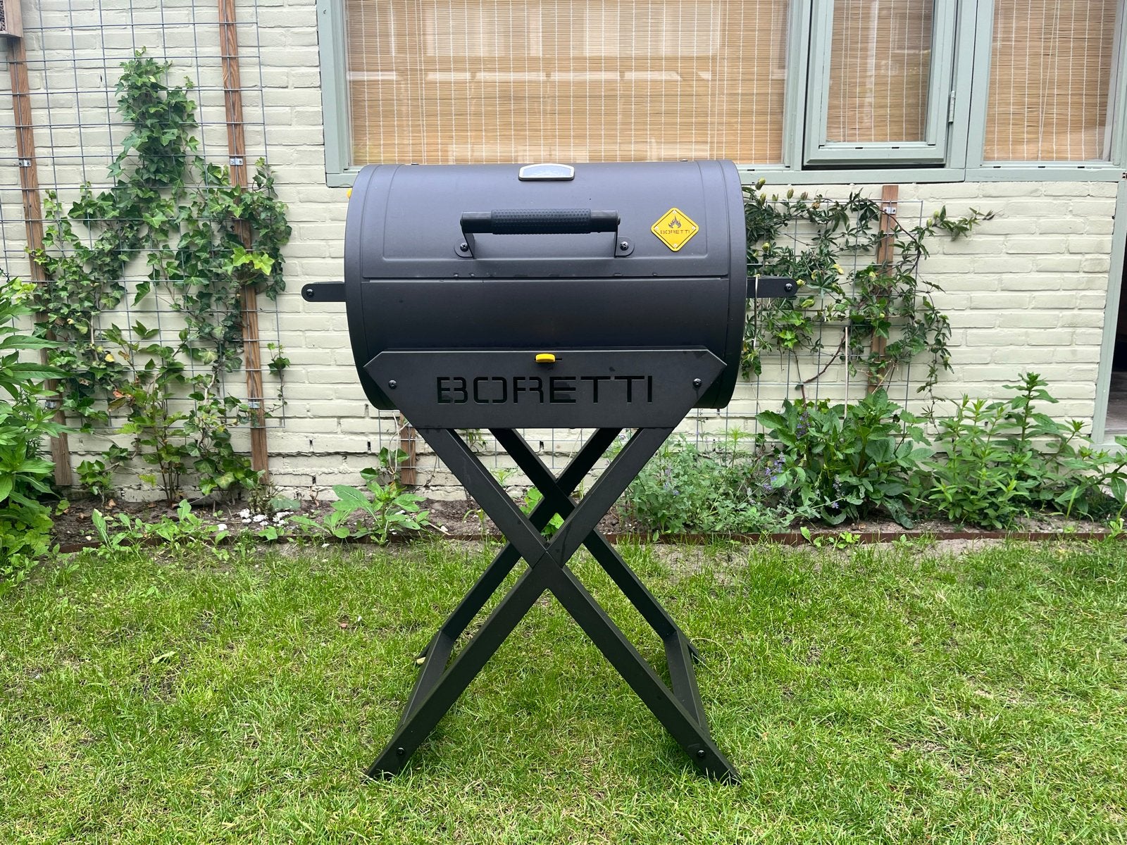 Boretti Barbecue met hoes - Zo goed als nieuw, Ophalen, Zo goed als nieuw