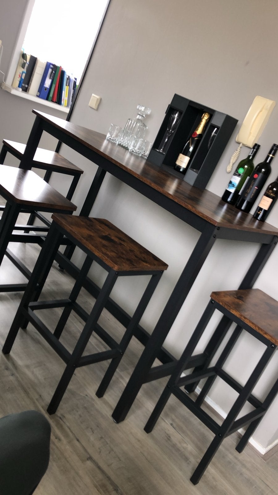Bartafel met 4 krukken - Industrieel design, Ophalen, 100 tot 150 cm, 50 tot 100 cm, Zo goed als nieuw