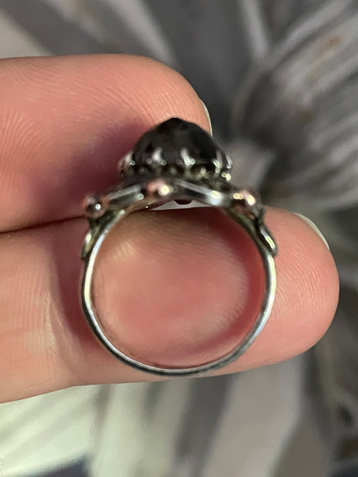 Antiek zilveren ring met granaat & 14 krt gouden balletjes, Ophalen of Verzenden, Goud, Ring