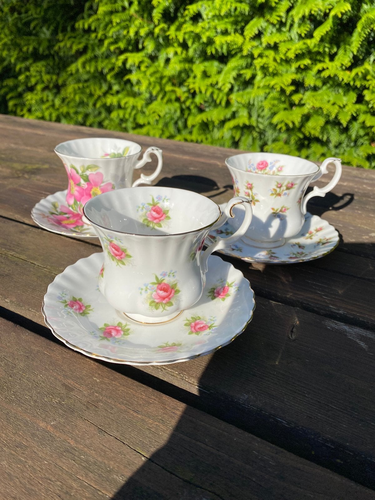 Royal Albert kop en schotels diverse soorten, Gebruikt, Klassiek, Ophalen of Verzenden, Kop(pen) en/of Schotel(s)