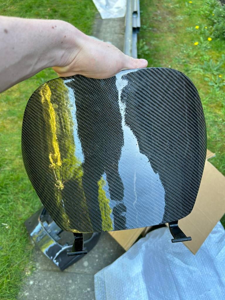 Piaggio zip geweven carbon beenschild klepje, Ophalen of Verzenden