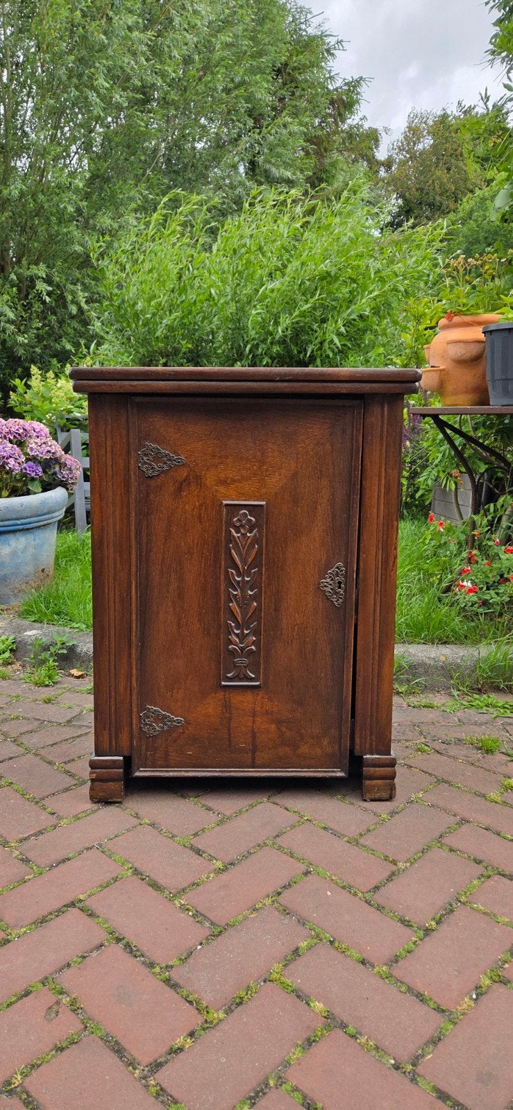 Naaimachine kast eiken, Ophalen