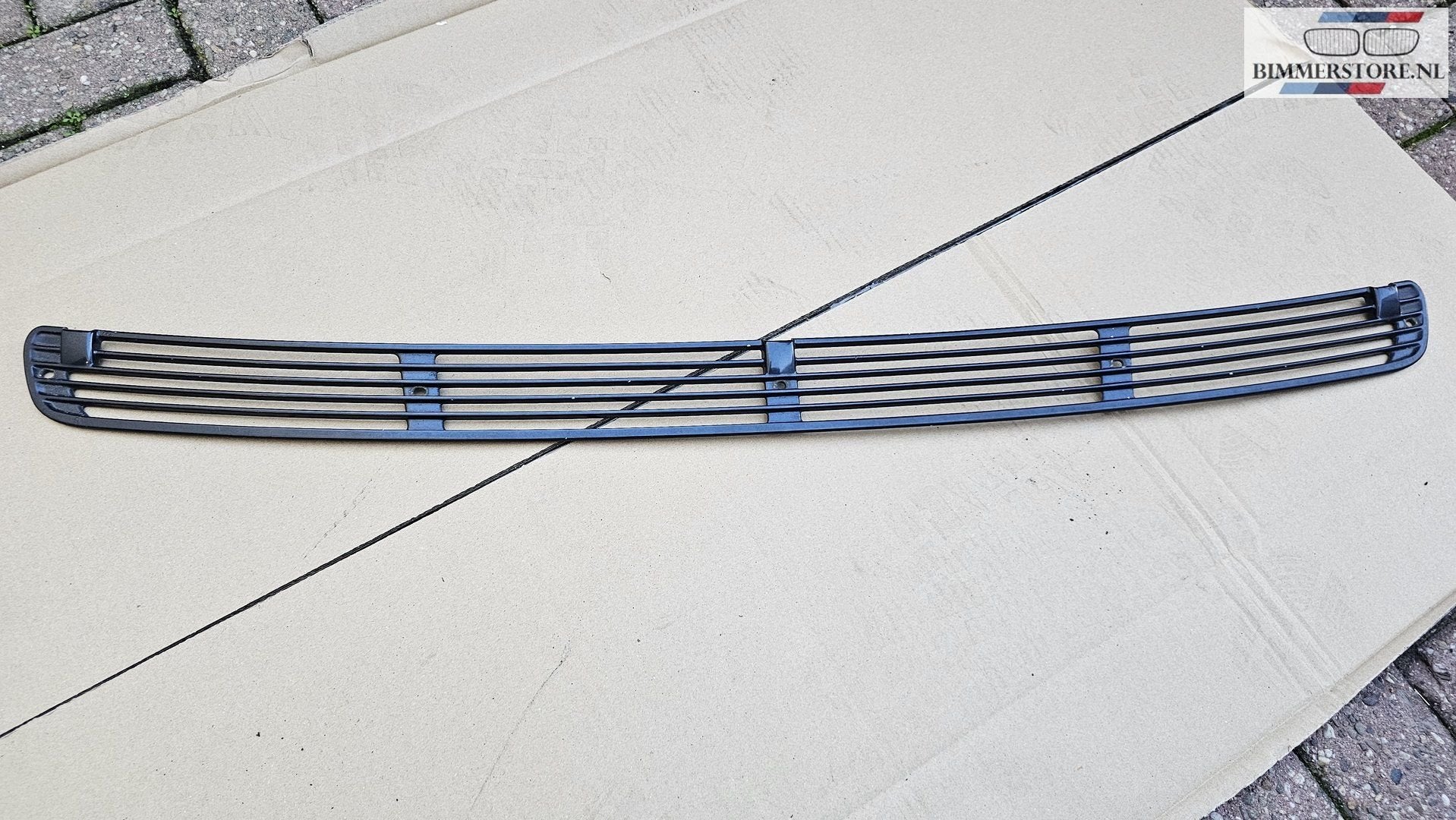 Parafan afdekrooster motorkap BMW 7 serie E38 51138191351 81, Ophalen, Gebruikt, -, -