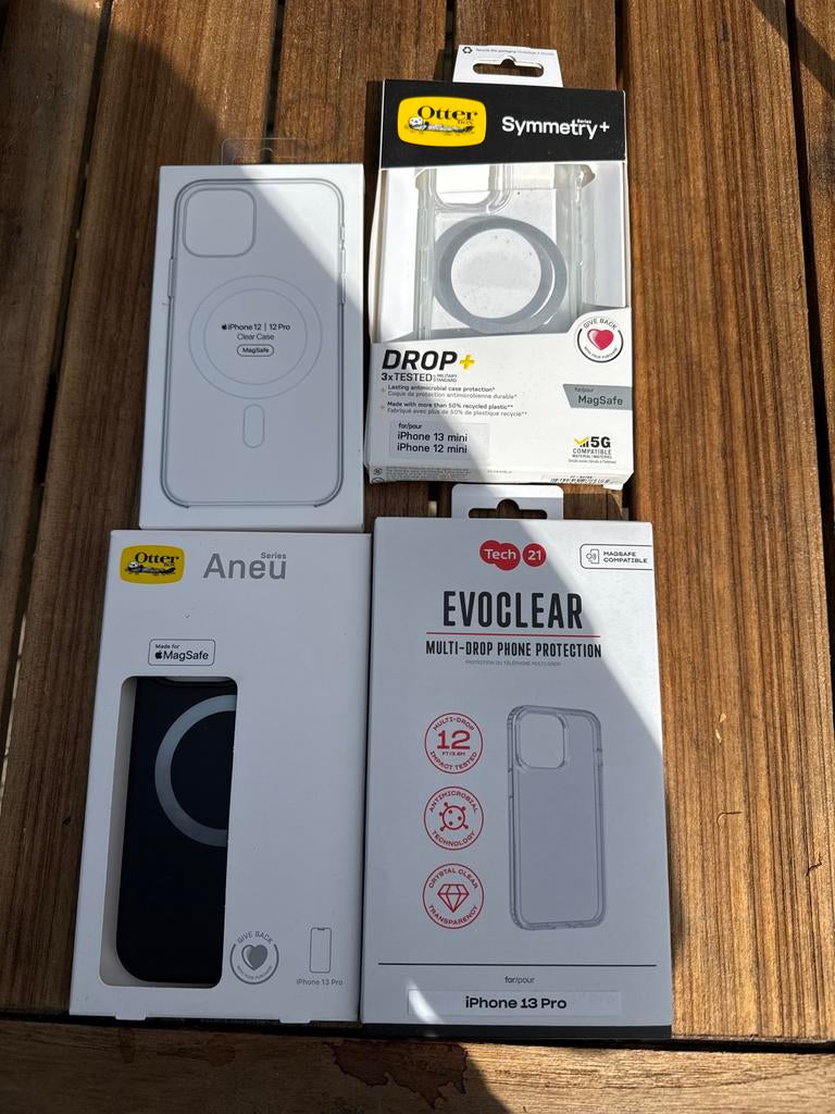 4 iPhone hoesjes: 12 Pro, 13 Pro, 12/13 Mini - Nieuw, MagSafe, Nieuw, Hoesje of Tasje, Meerkleurig