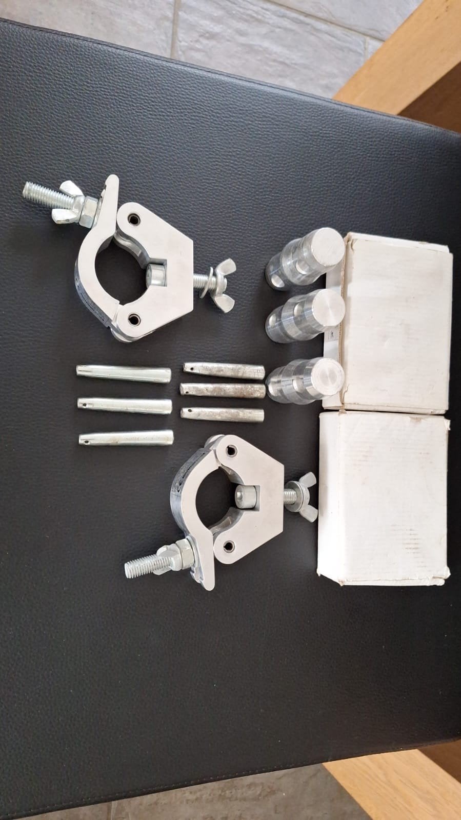 Set van 2 truss klemmen met pinnen en couplers, Ophalen of Verzenden