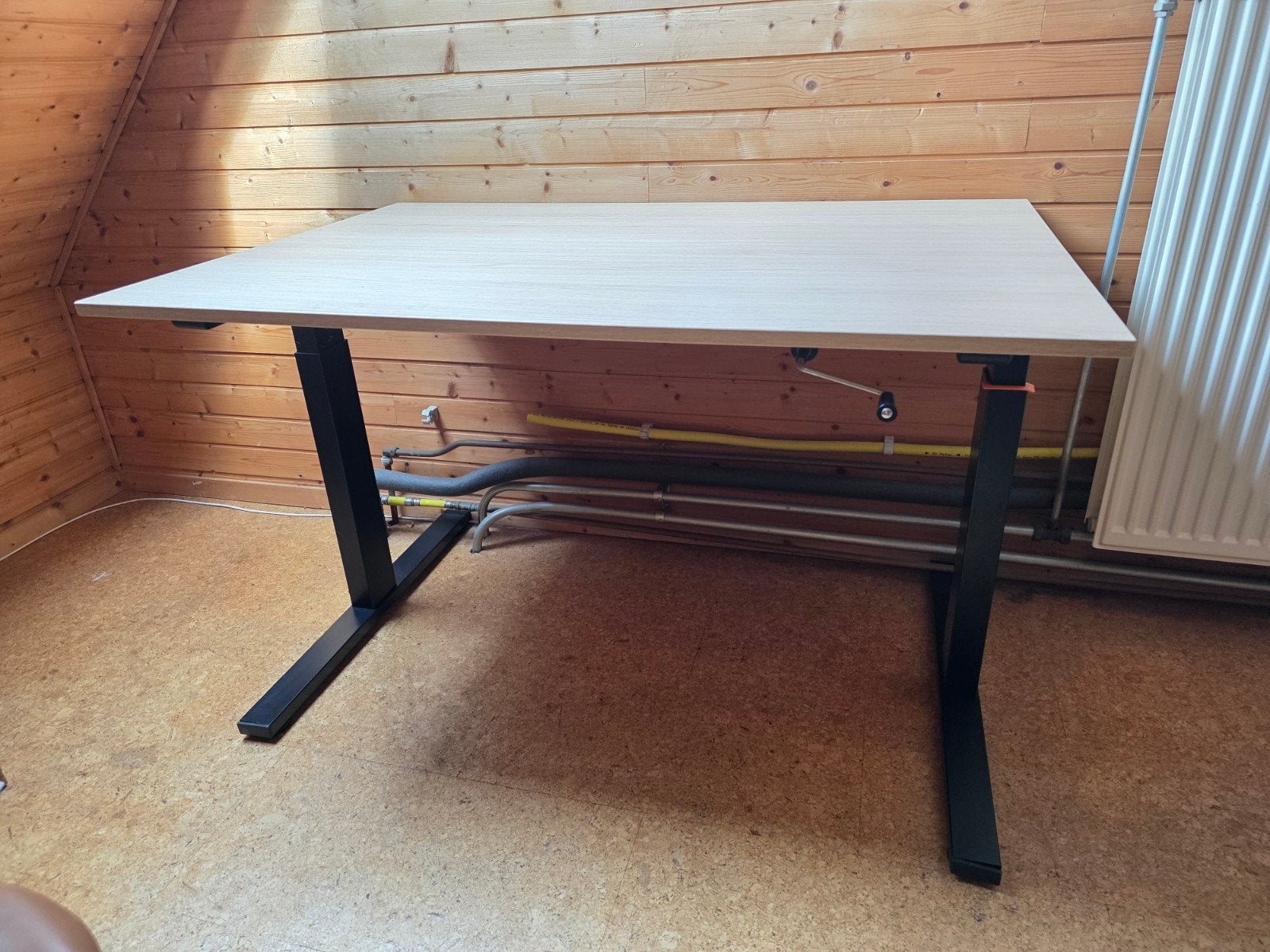 Drentea/Vepa Zit-sta bureau 120x80 - Zo goed als nieuw, Ophalen, Zit-sta bureau, In hoogte verstelbaar, Zo goed als nieuw